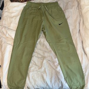 Nike Joggers